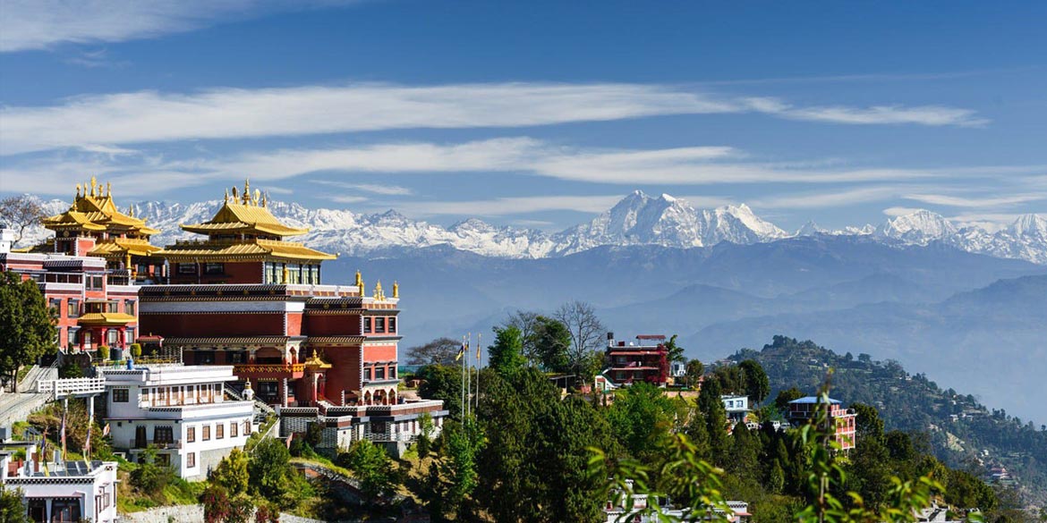 KATHMANDU – Bhaktapur Durbar - NAGARKOT 30 kms / 1 ½ - 2 hrs