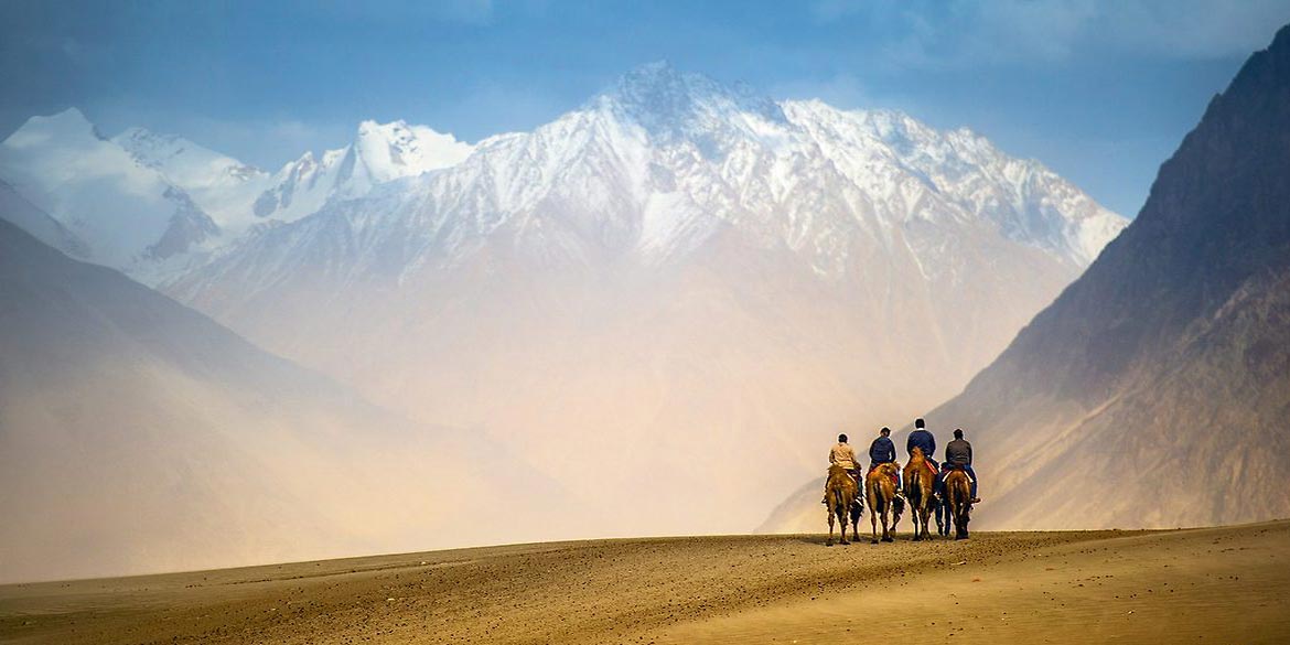 LEH - NUBRA VALLEY at HUNDER (average altitude 3048 M / 10,000 ft) 210 km / 6 ½ hrs